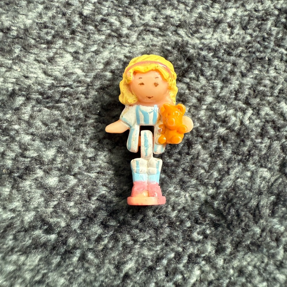 Vintage 1993 Sleepover Polly Pocket with Bear